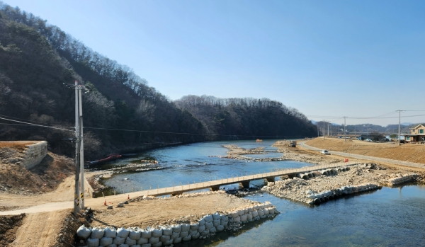 흑천. 사진=카지노 슬롯머신 칼럼니스트