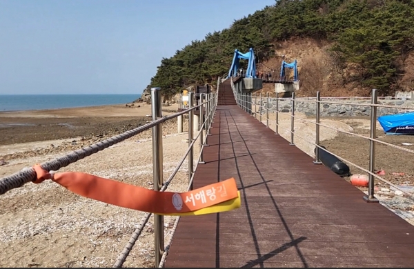 천북굴따라길. 사진=바카라 토토 칼럼니스트