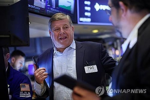 [오늘의 글로벌마켓] 뉴욕증시, 미·영 무역협상 타결에 투자심리 개선...나스닥 1.1%↑