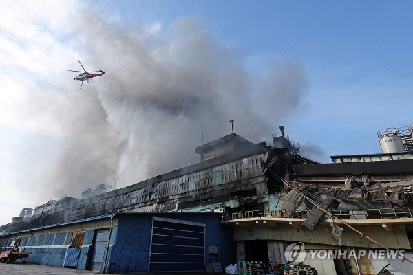 화재로 기능 상실 금호타이어 광주 공장…'이전이냐, 신축이냐'